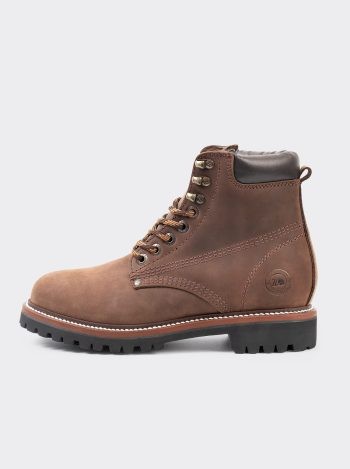Botas vaqueras, de trabajo y botines de piel